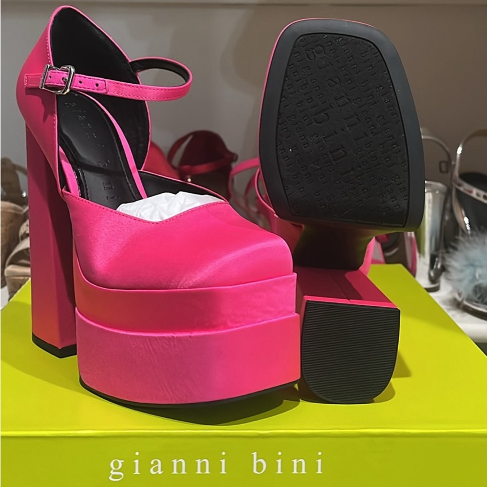 Gianni Bini Roya platform heels.